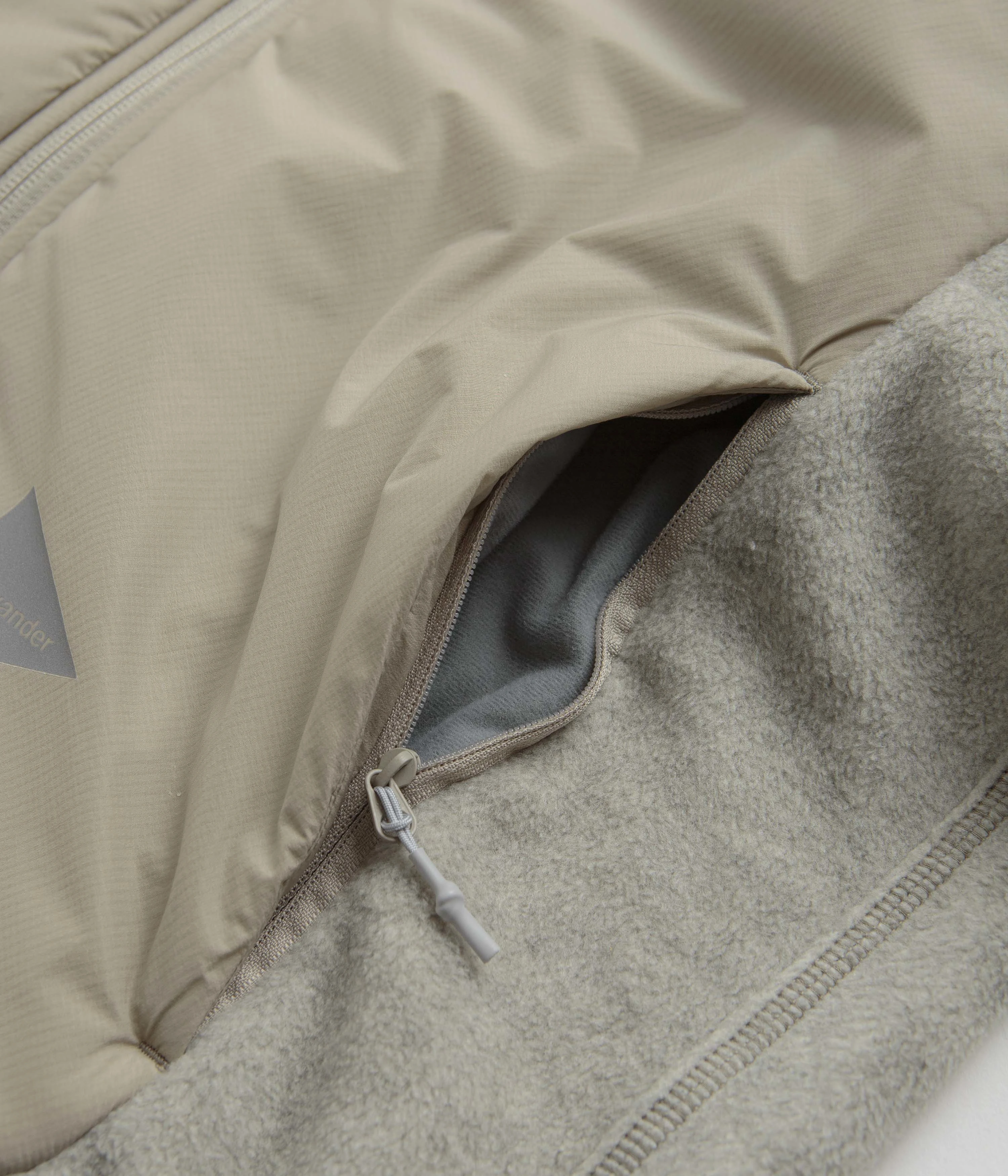 and wander Top Fleece Jacket - Light Beige