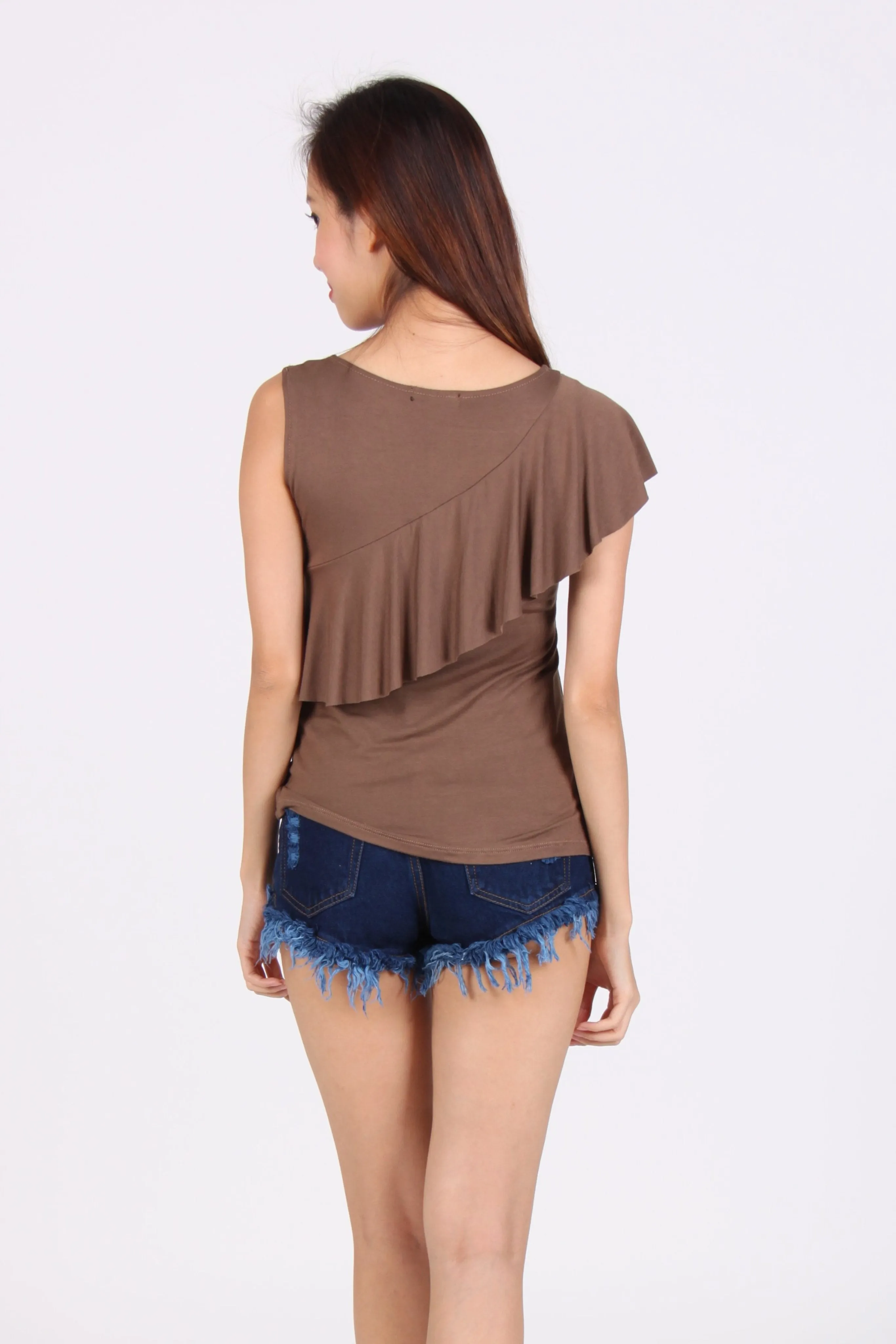 Basic Sleeveless Single Side Ruffles Cotton Top in Brown