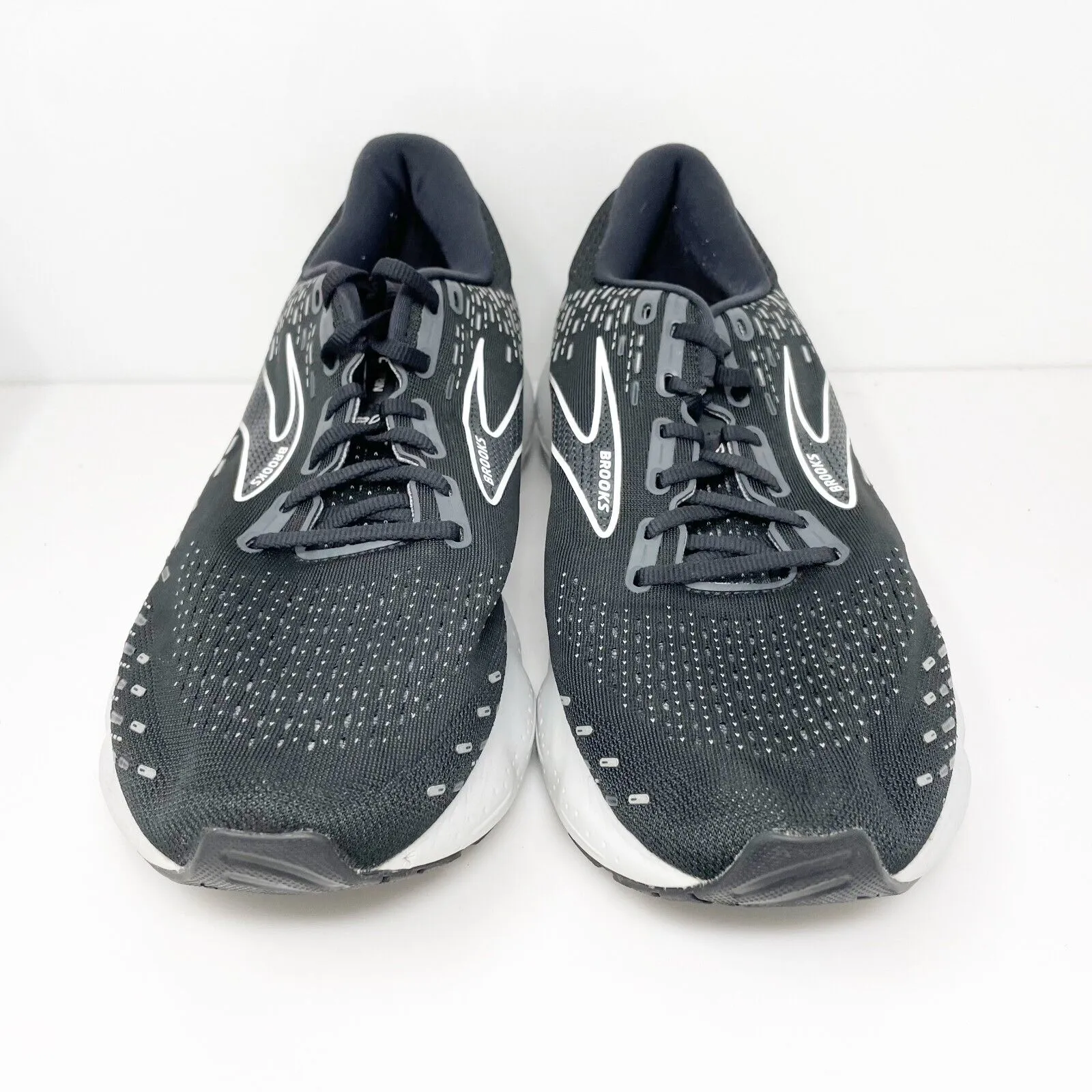 Brooks Mens Glycerin 20 1103821D059 Black Running Shoes Sneakers Size 12 D