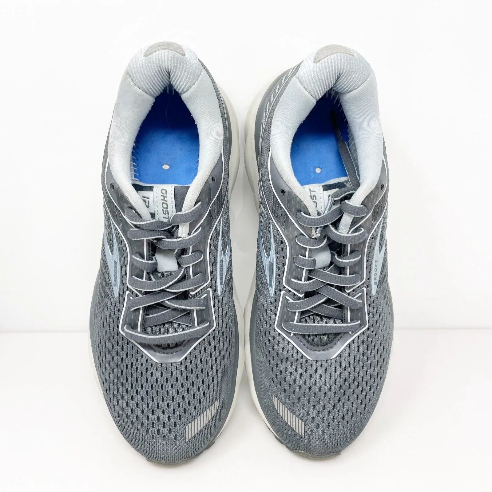 Brooks Womens Ghost 12 1203051B007 Gray Running Shoes Sneakers Size 6 B