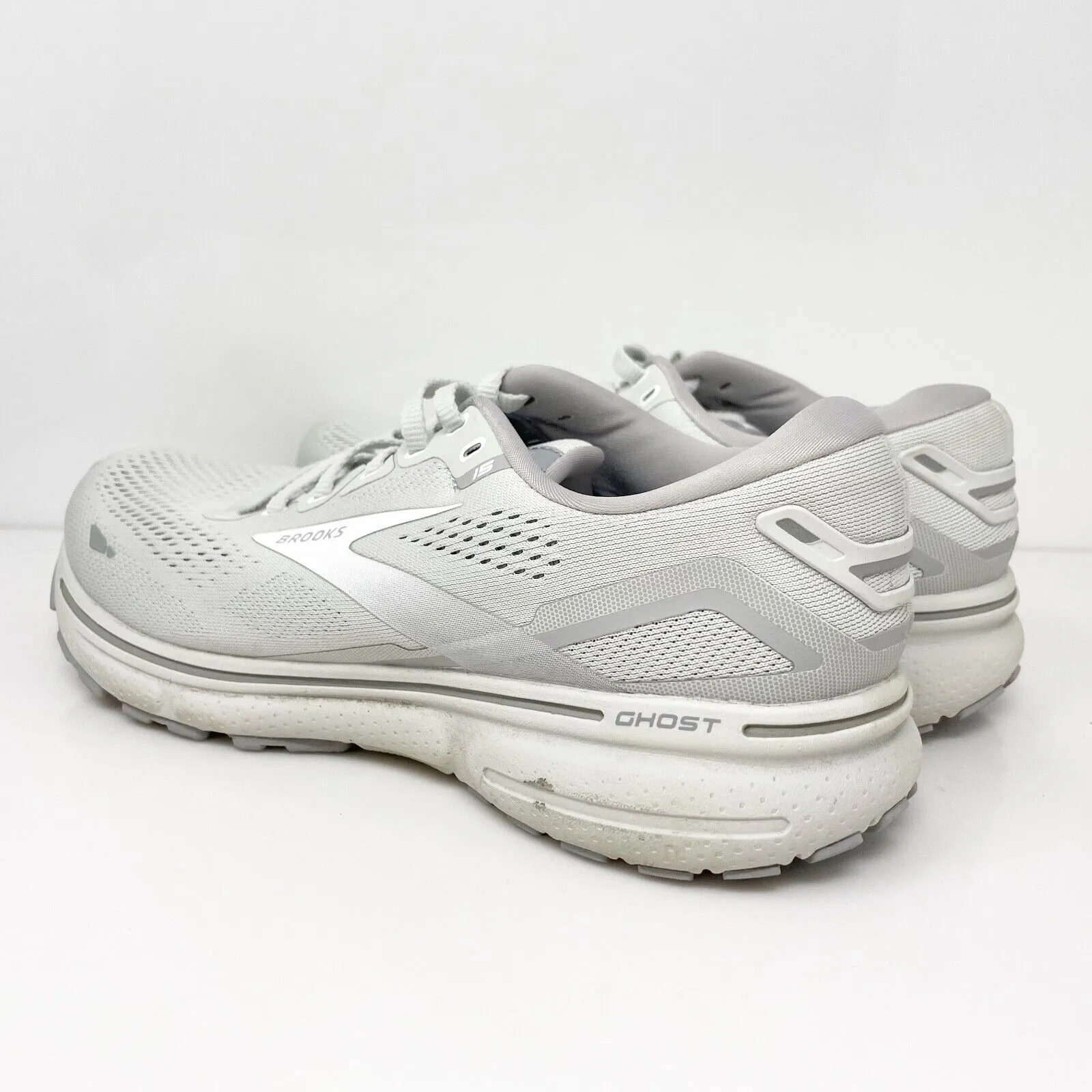 Brooks Womens Ghost 15 1203801B112 Gray Running Shoes Sneakers Size 9.5 B