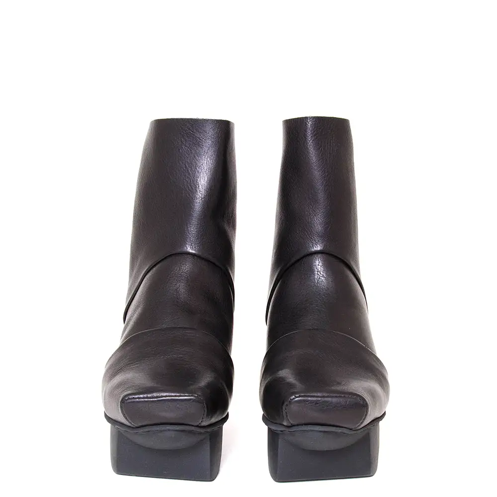 Challenge Platform Leather Ankle Boot