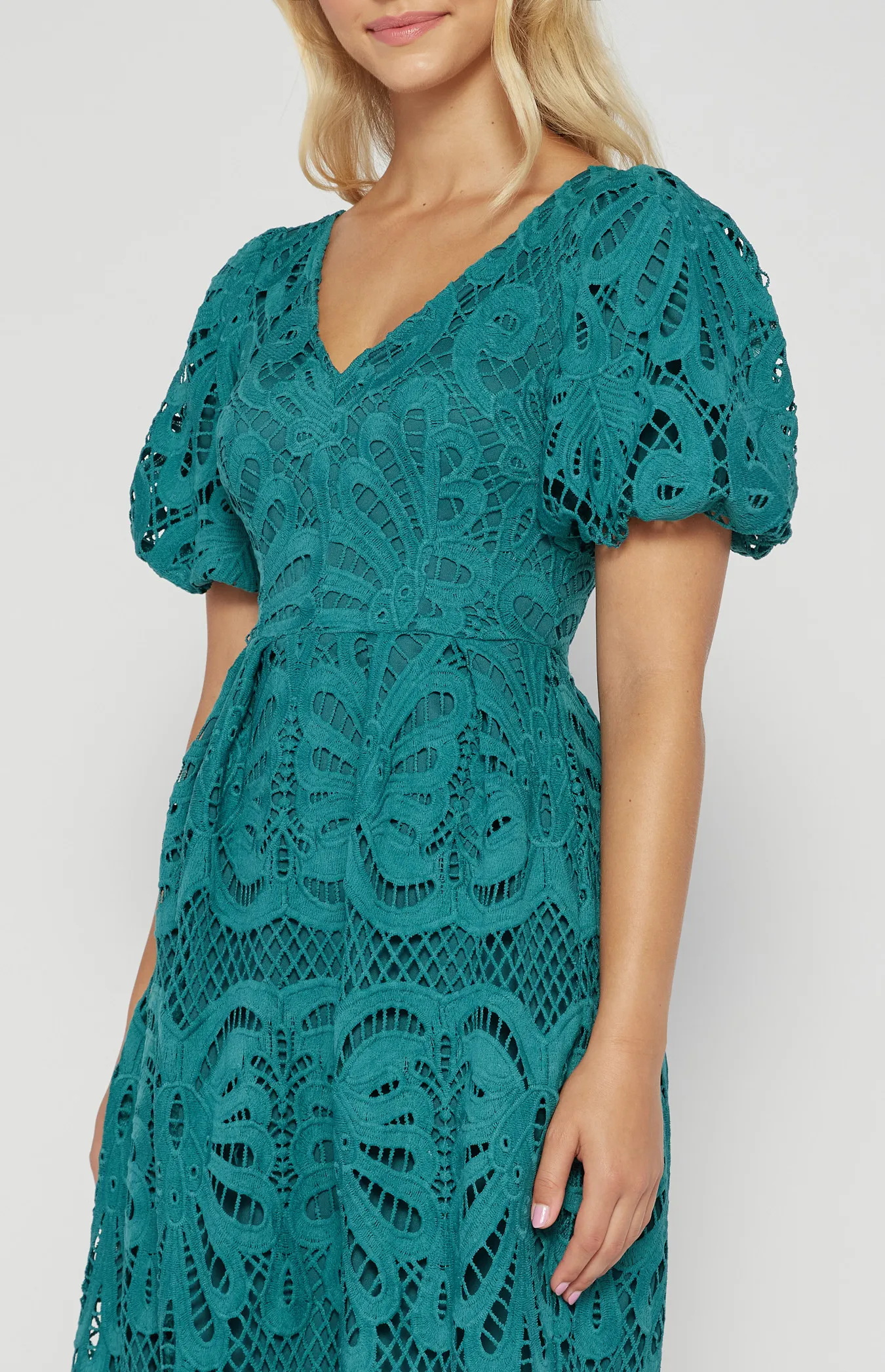 Puff Sleeves V Neckline Lace Dress (SDR1543A)