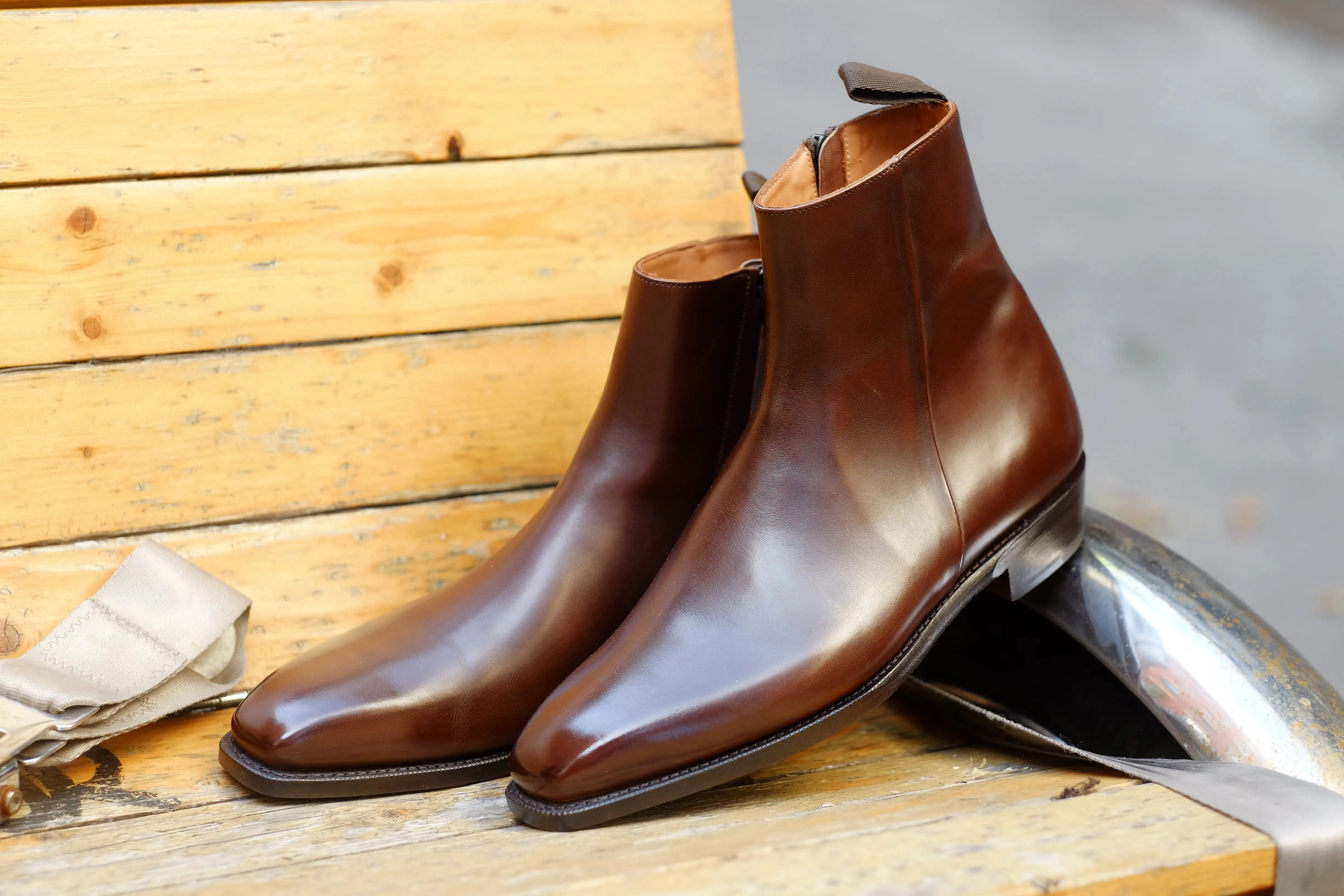 Southcenter - Dark Mahogany Calf