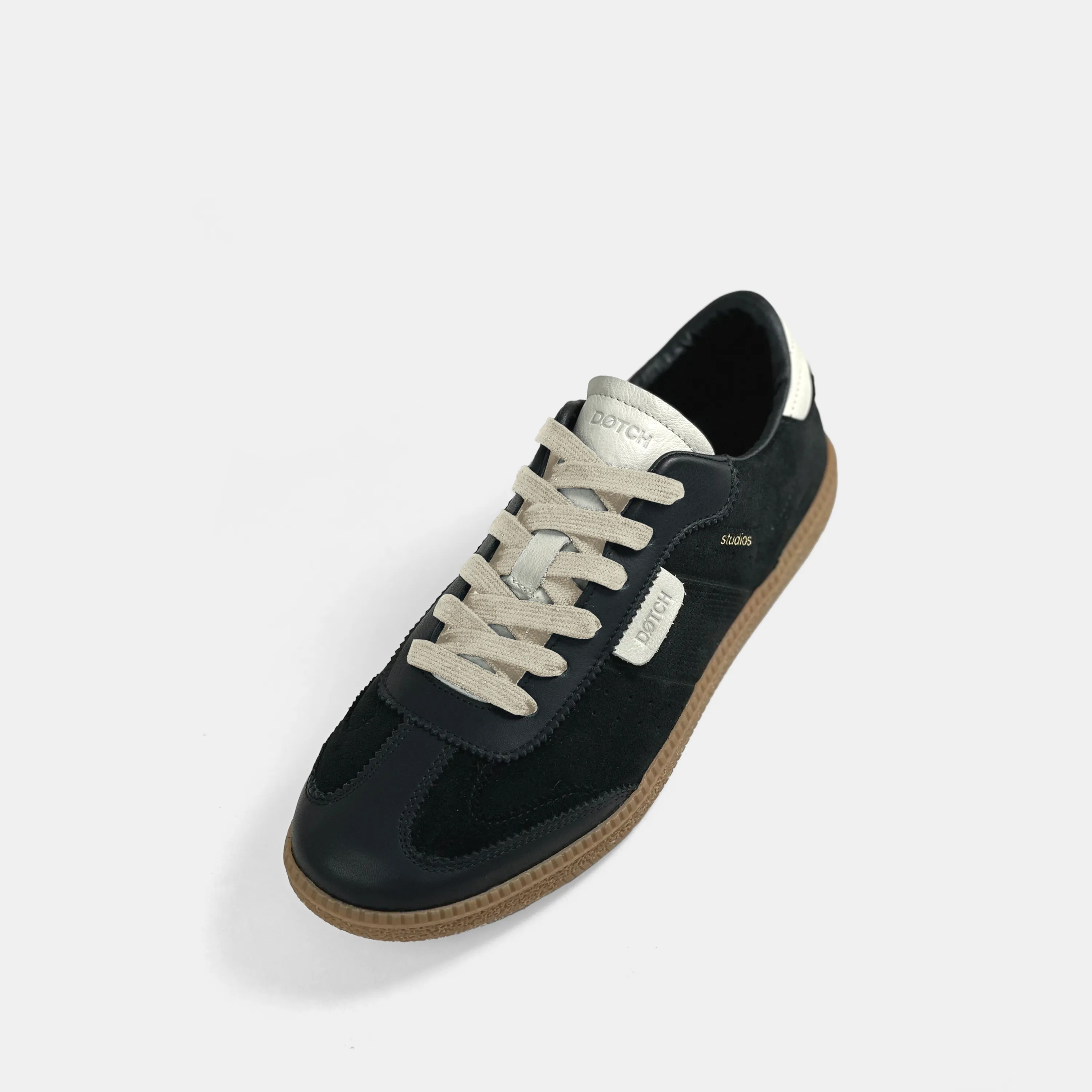 Studio Sneakers - Black