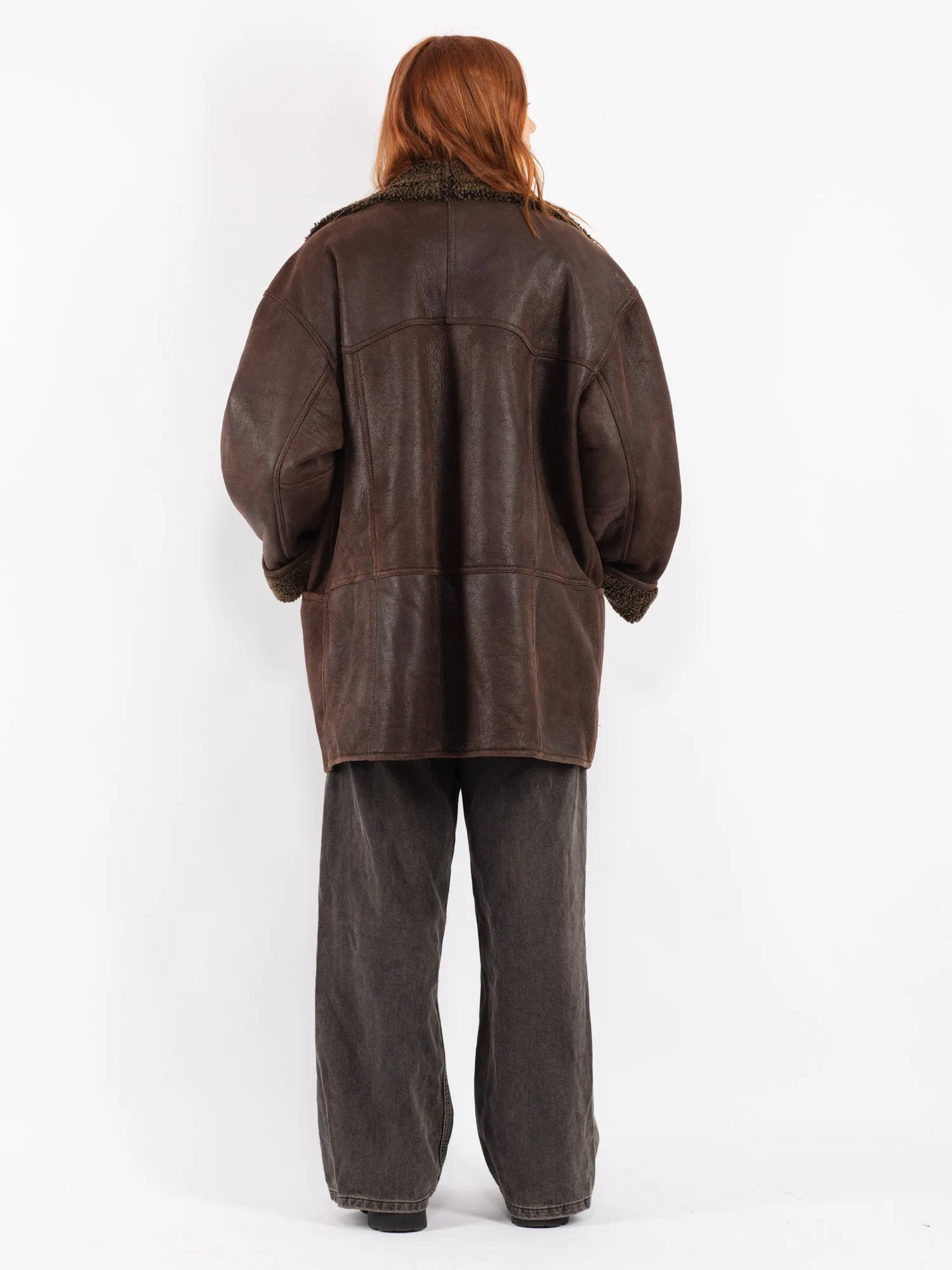 Vintage 90's Women Oversized Sheepskin Coat in Brown