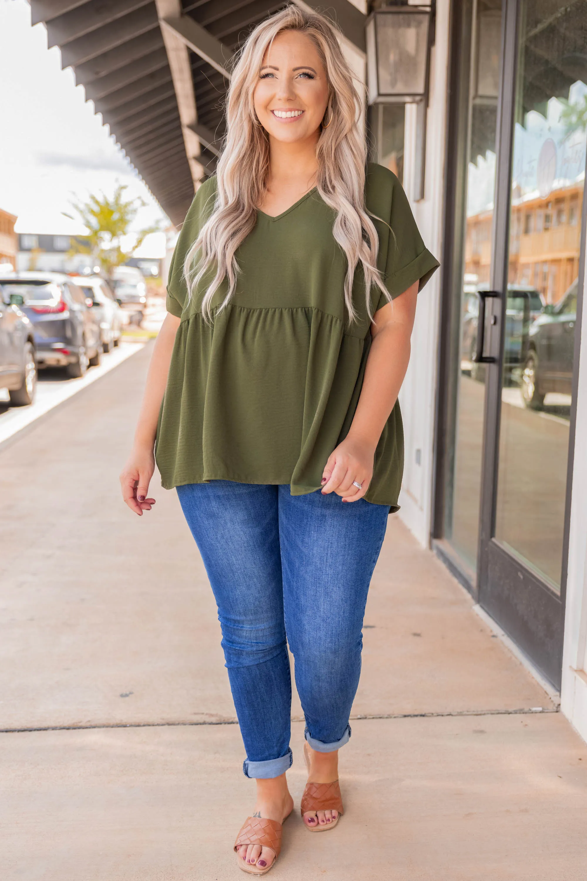 Wide Eyed Gaze Top, Olive